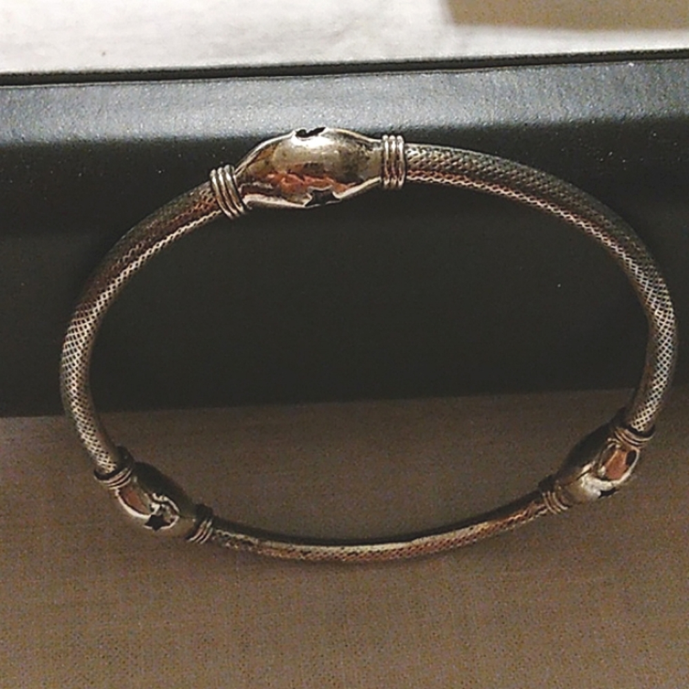 Sterling Silver Vintage Unique Bangle Bracelet - Picture 2 of 5